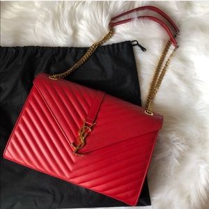 red envelope bag